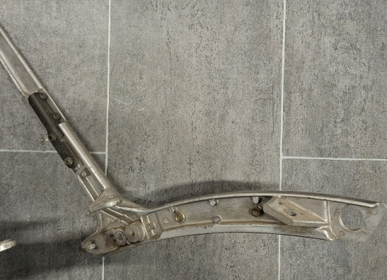 Rugsteun sissybar Honda VT 500