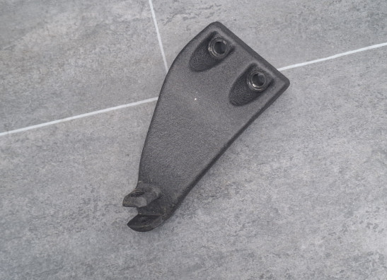 Fussrastetrager vorne links Harley Davidson FXDB Street Bob