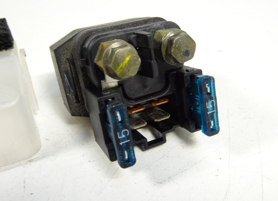 Startmotor relais Yamaha FZ1