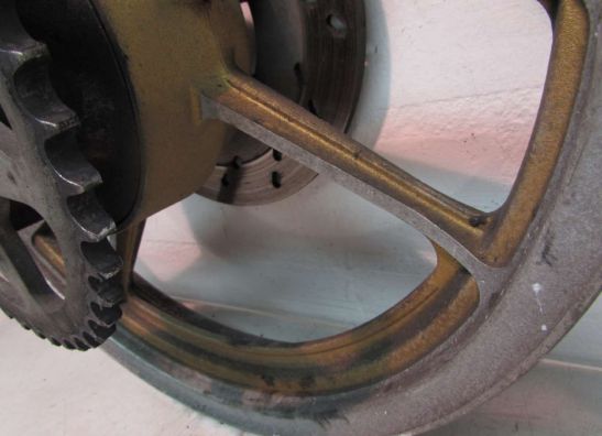 Achterwiel compleet Suzuki GS 550 ES