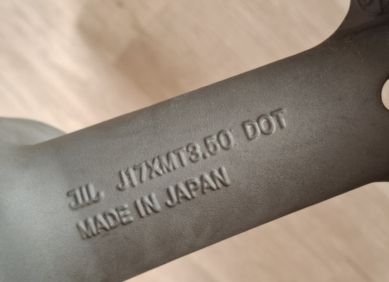 Voorvelg Suzuki SV 650