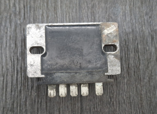 Spanningsregelaar Suzuki GSX R 400