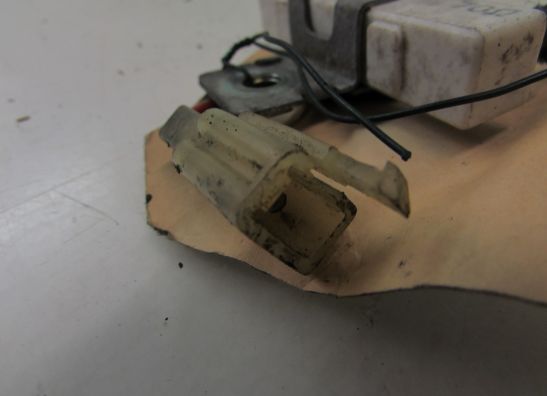 Relais unit Yamaha FZ 750