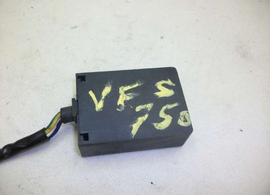 CDI ECU unit Honda VF 700  750 S Sabre