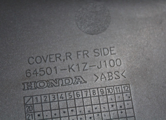 Cowl right Honda PCX 125