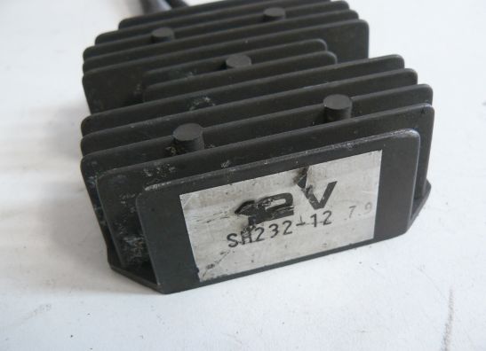 Spanningsregelaar Honda CB 400