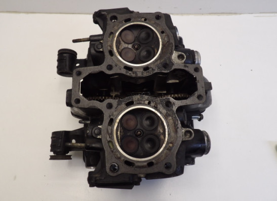 Cylinder head Honda VF 700  750 C Magna