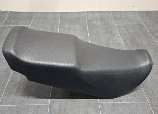 Zadel Honda CBX 750 F