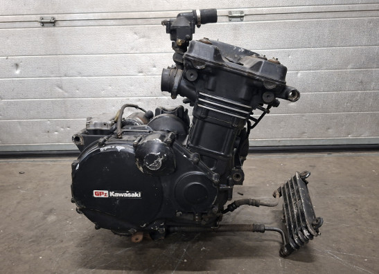 Engine Kawasaki GPZ 900