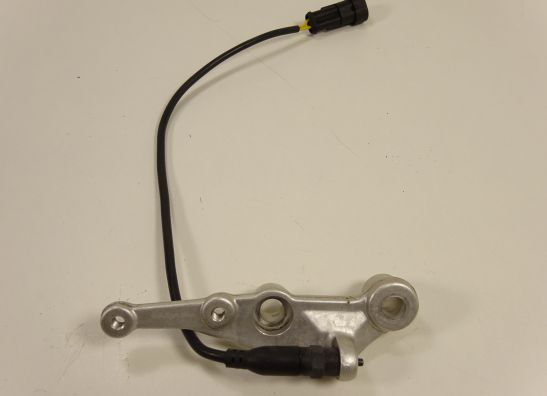 Rempomp achter Ducati 900 SS Supersport
