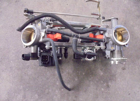 Gasklephuis Suzuki DL 650 V Strom XTA