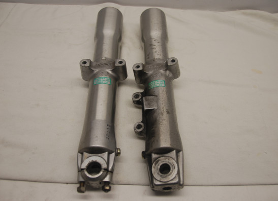 Voorpoot buiten Harley Davidson Softtail