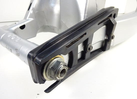 Swingarm Suzuki GSR 600