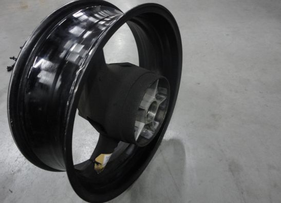 Achtervelg Suzuki GSR 750