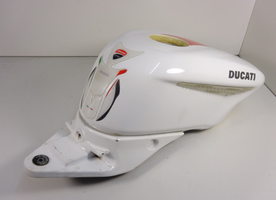 Tank Ducati 848
