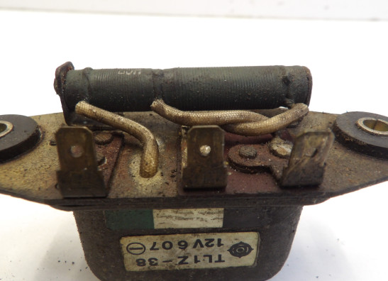 Spanningsregelaar Honda CB 750 