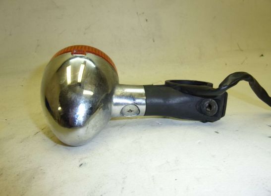 Knipperlicht rechts voor Honda VF 700  750 Supermagna