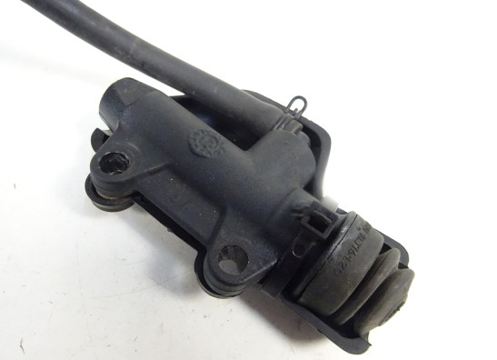 Rempomp achter KTM 690 Duke 4