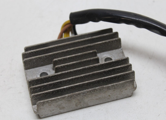 Spanningsregelaar Kawasaki ER 5