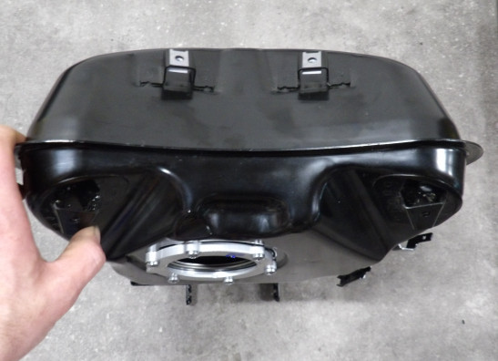 Benzintank Triumph Trident 660