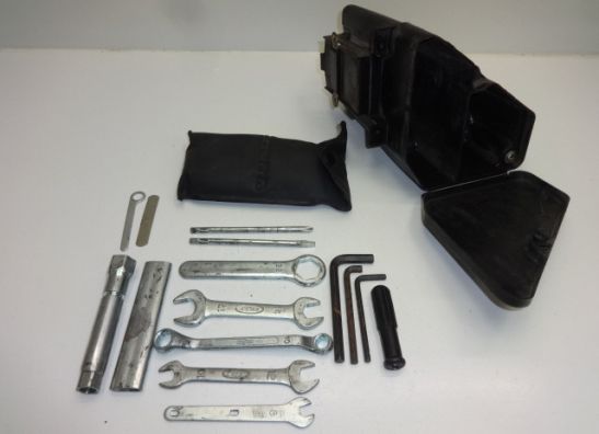 Bordwerkzeug Honda VF 700  750 S Sabre