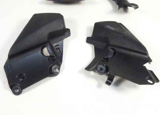 Innenverkleidung  Triumph Street Triple 675