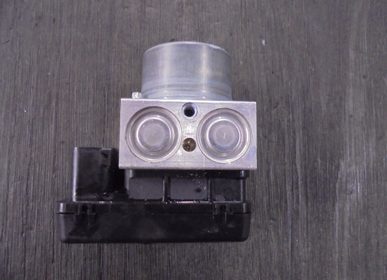 ABS pomp Ducati Monster 821