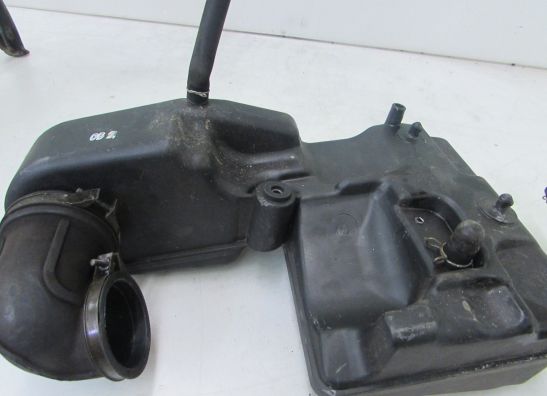 Air cleaner case Suzuki Burgman 400