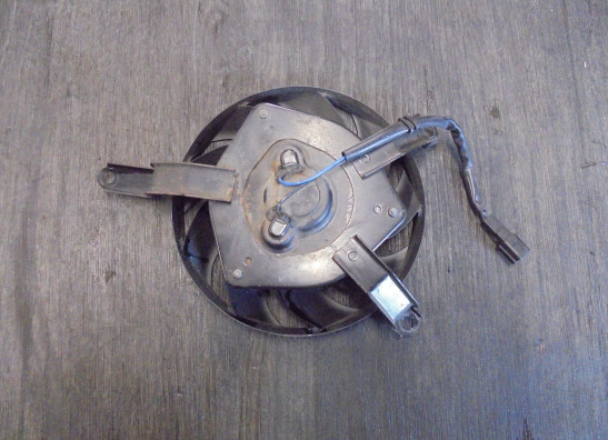 Ventilator Suzuki GSR 600