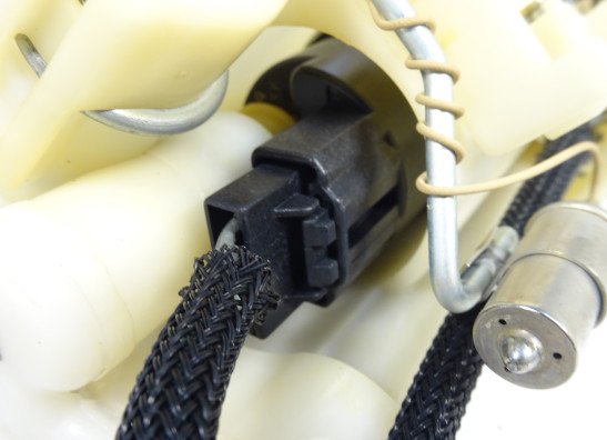 Brandstofpomp Triumph Street Triple 675