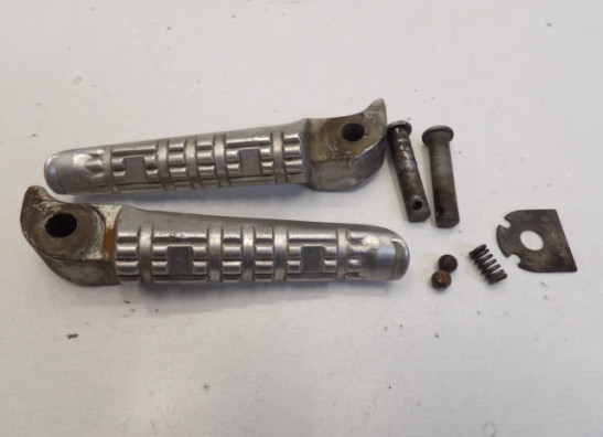 Duo voetsteun set Yamaha FZ6