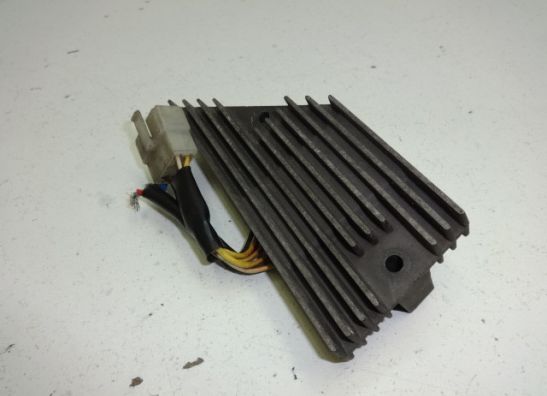Regulator rectifier  Honda CBX 650 E