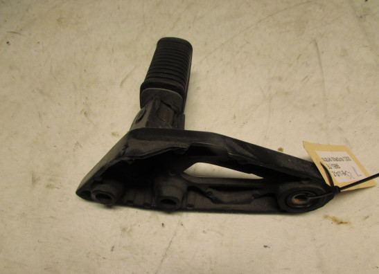 Duo voetsteun rechts Suzuki Madura 1200