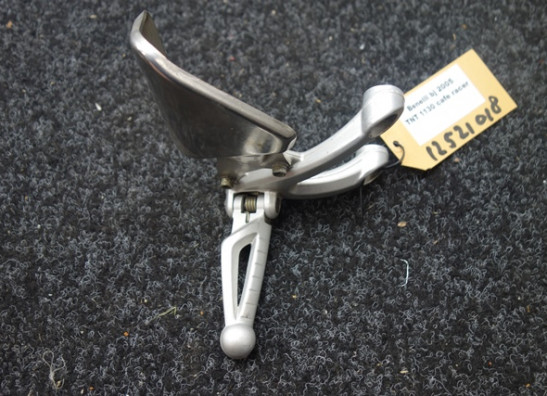 Main step holder right Benelli TNT 1130 cafe racer