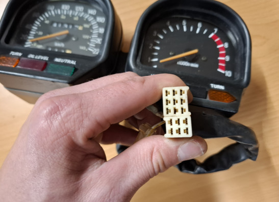 Meter combination Yamaha XV 700 / 750 SE