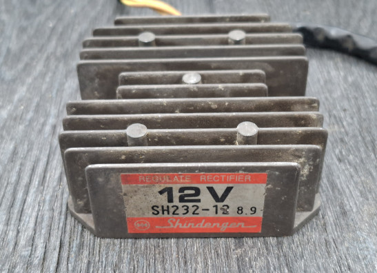 Regler Gleichrichter Honda CX 500