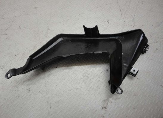 Rechter zijkuip klein Aprilia Shiver 750