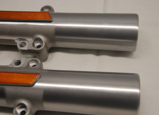 Voorpoot buiten Harley Davidson Touring FL