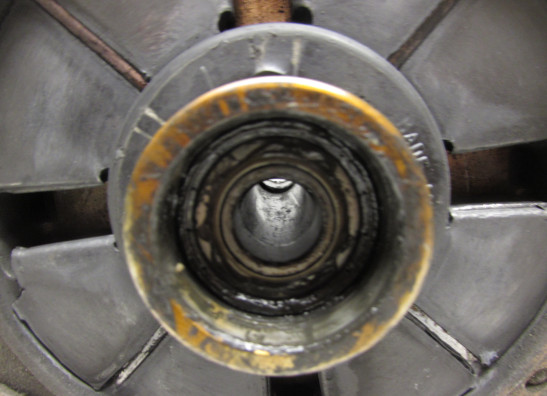 Achtervelg Suzuki GN 250