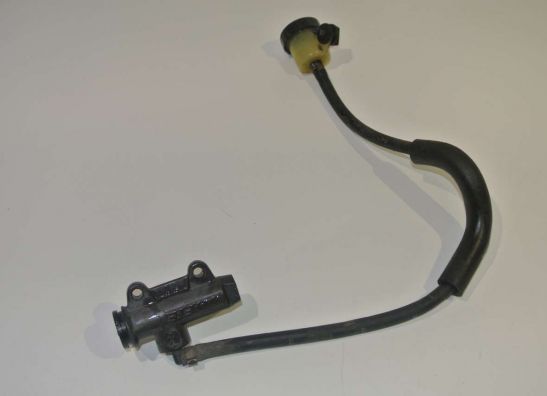 Rempomp achter BMW K 1200 GT