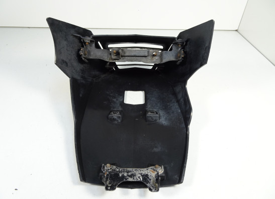 Cowl under KTM 125 Duke