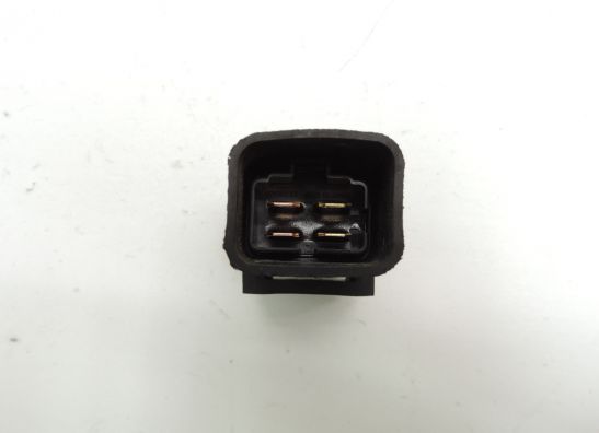 Relay Suzuki GSR 750