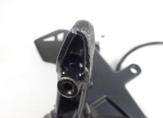 Fussrastetrager vorne rechts Kawasaki ZX 10 R