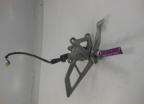 Main step holder right Kawasaki ZX 7 R