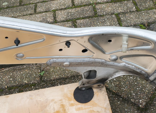 Frame - onderdelen Aprilia Tuono 1000