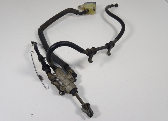 Rempomp achter Honda CB 1000 F