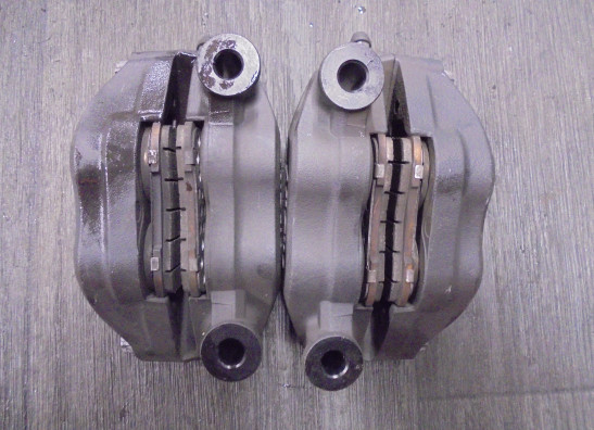 Brake calipers front Suzuki GSX S 750