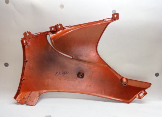 Cowl lower right Honda CBR 900 RR