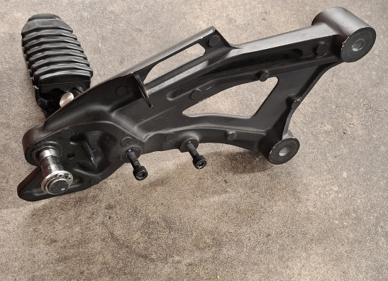 Fussrastetrager vorne rechts Honda CMX 500 Rebel