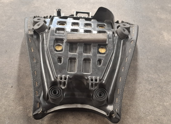 Zadel Kawasaki Z 900